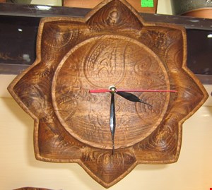 ساعت چوبی